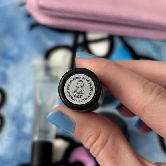 MAC bundle - Picture 5 of 6